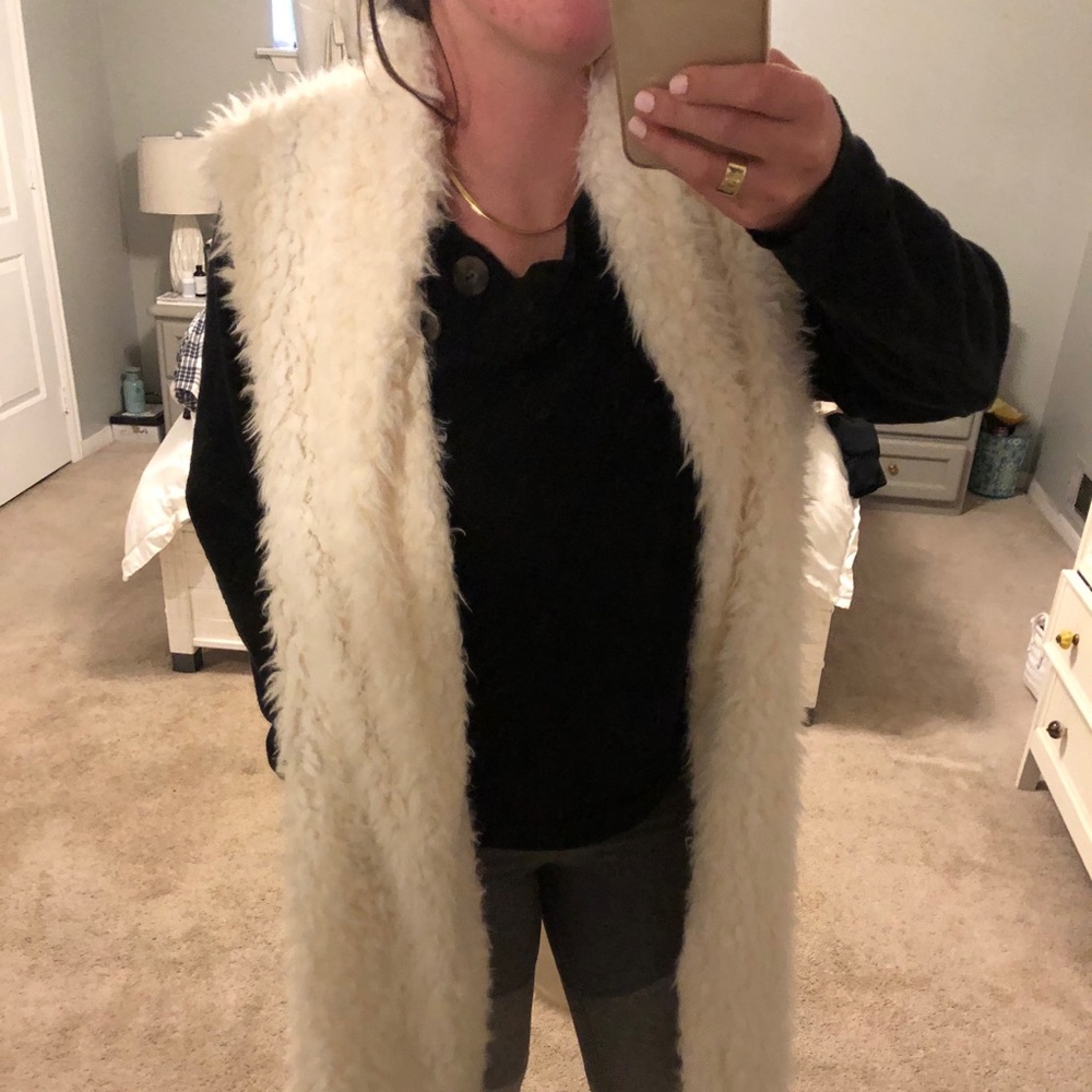 Fancy fluffy long vest